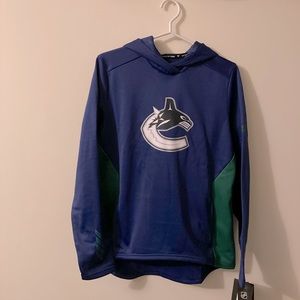NWTS Vancouver Canucks Hoodie by Fanatics Hockey Fan Sweatshirt Size Medium